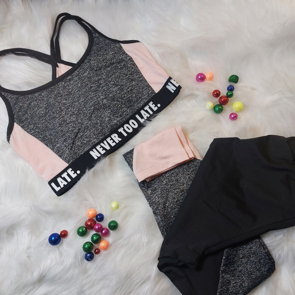 Girls work out clothing